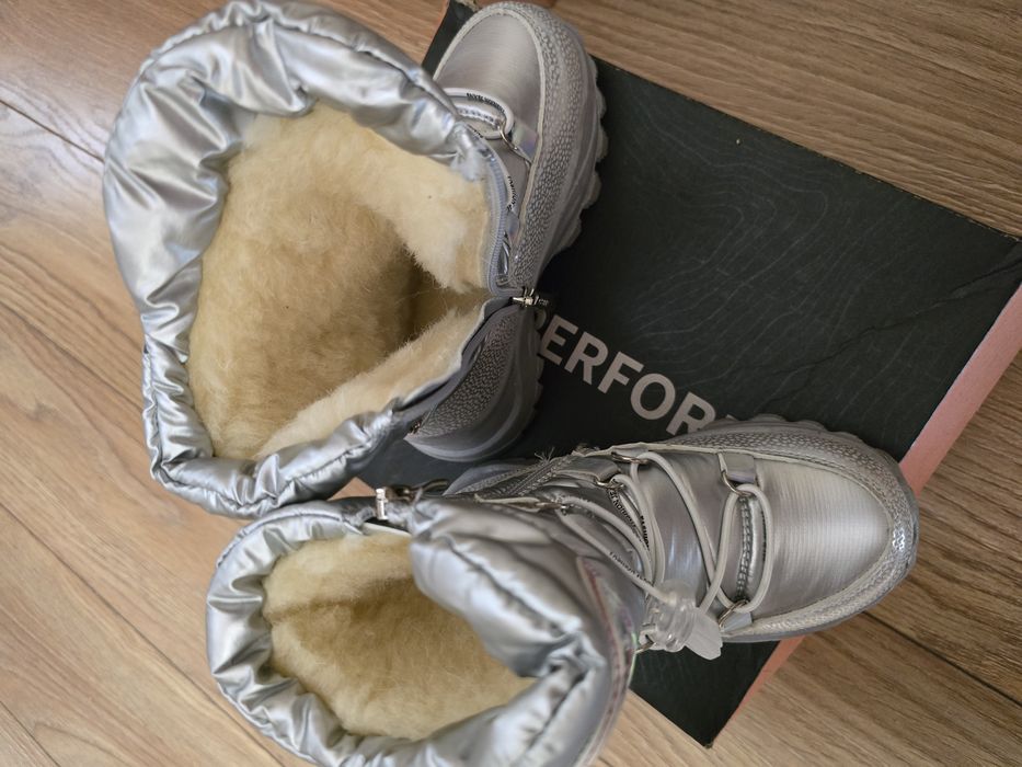 Дитячи речі для хлопчика і дівчинки