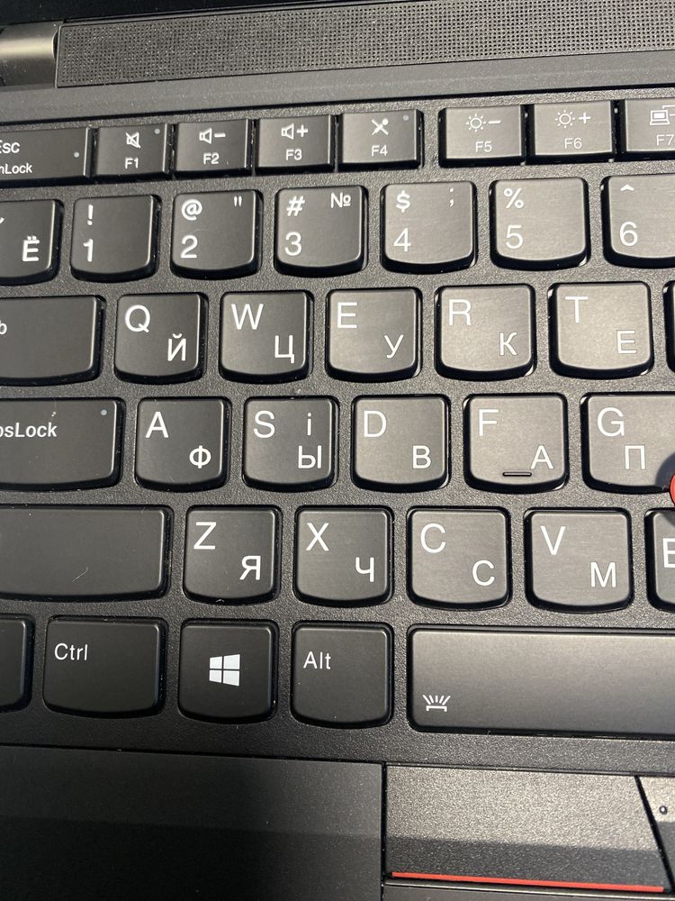 Надійний Lenovo ThinkPad T490 14"  FHD IPS i7-8565U 16GB  Win 11 Pro