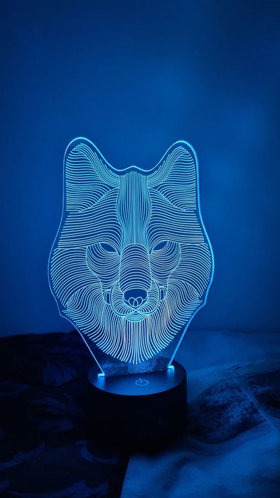 Lampka nocna wilk RGB USB