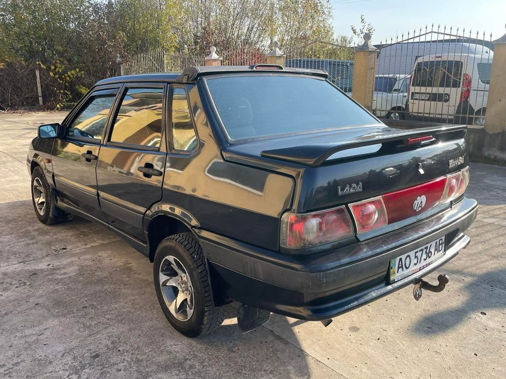 Ваз-Lada 2115 Ideal