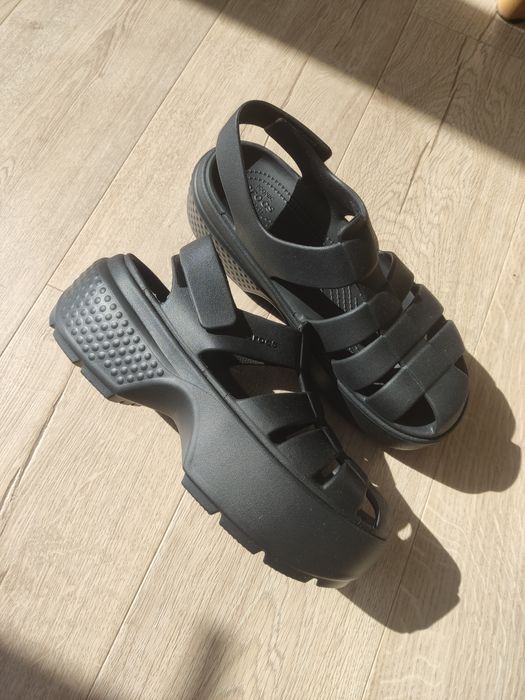 Новые босоножки crocs 42 43 кроксы W11