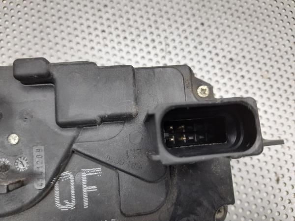 Fechadura / fecho porta frente esquerdo OPEL Astra H Hatchback (L48)