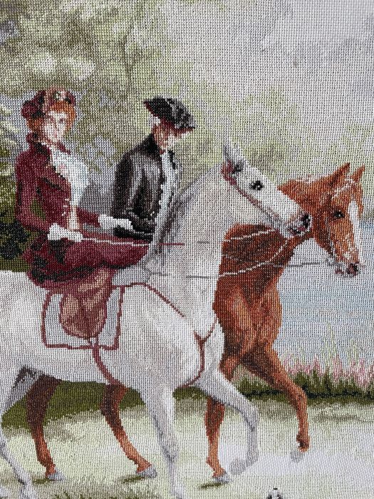 Идея для подарка!! Вышита картина «Верхом»