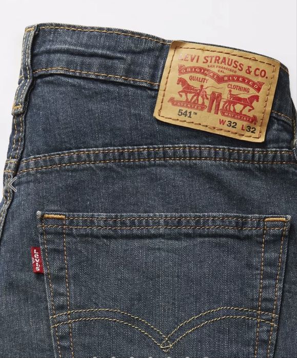 Джинси Levis 541