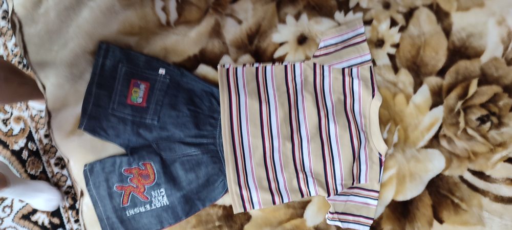 Шорти, фудболка, 104р