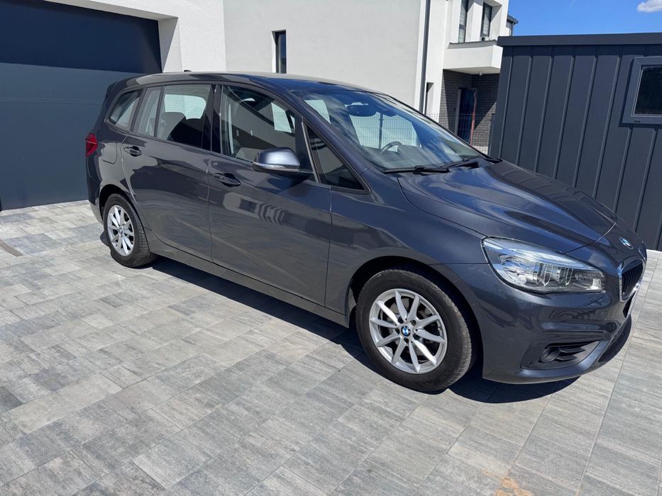 BMW 2 150KM 7os 140tys km