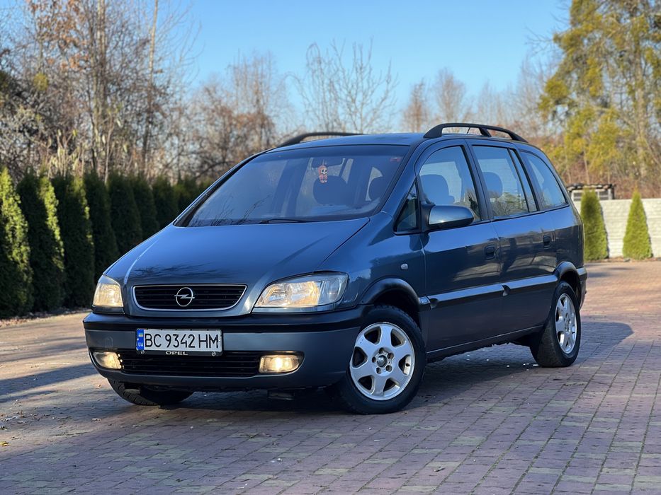 Opel Zafira 2003 p 2.0 Дизель