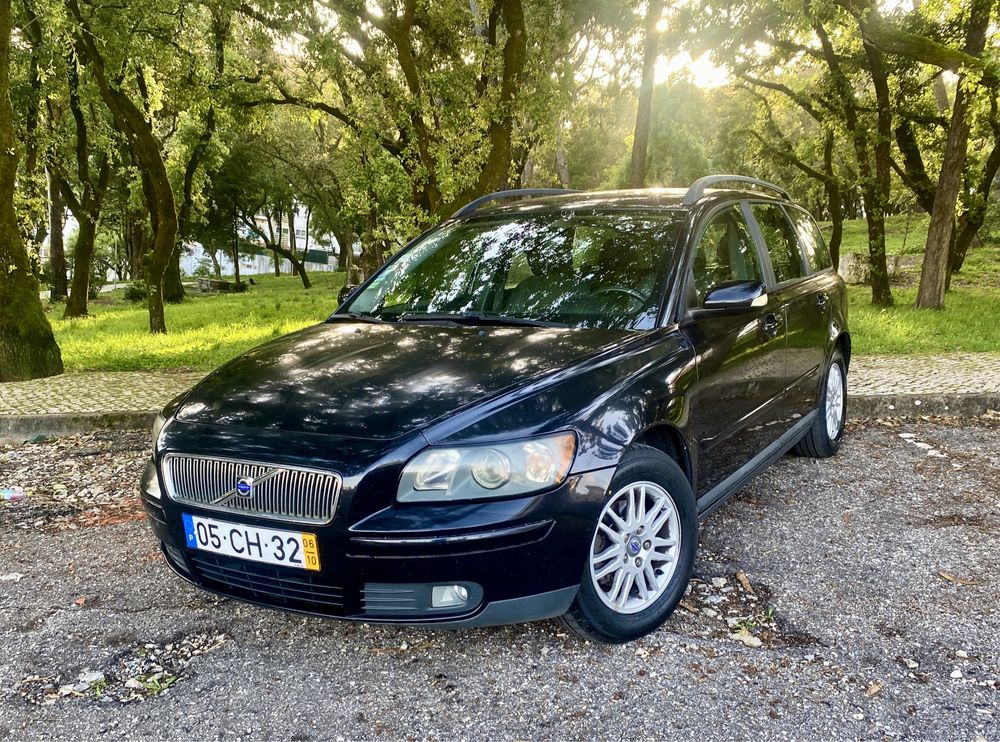 Volvo V50 1.6d Nacional (livro revisões)