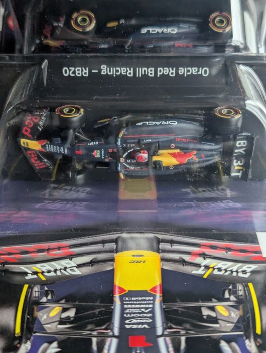 Hot Wheels Red Bull #1 Premium Max Verstappen Хот Вілс Ред Булл Ф1 F1