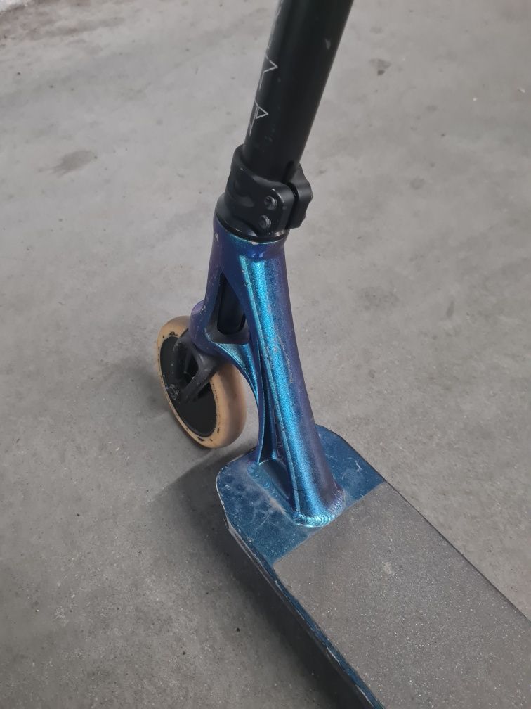 Hulajnoga Blunt Prodigy S7 midnight