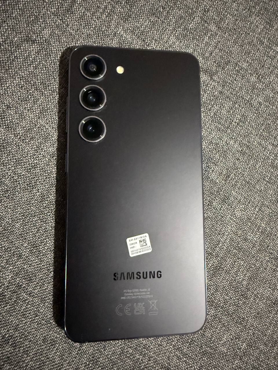 Продам Samsung s23
