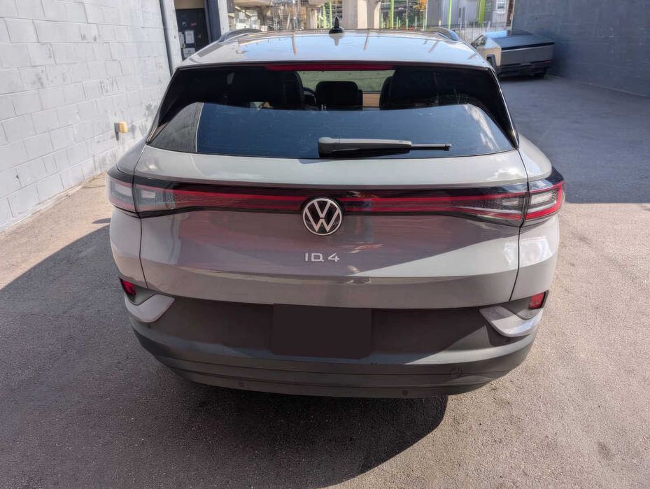Volkswagen ID.4 Pro S      2022