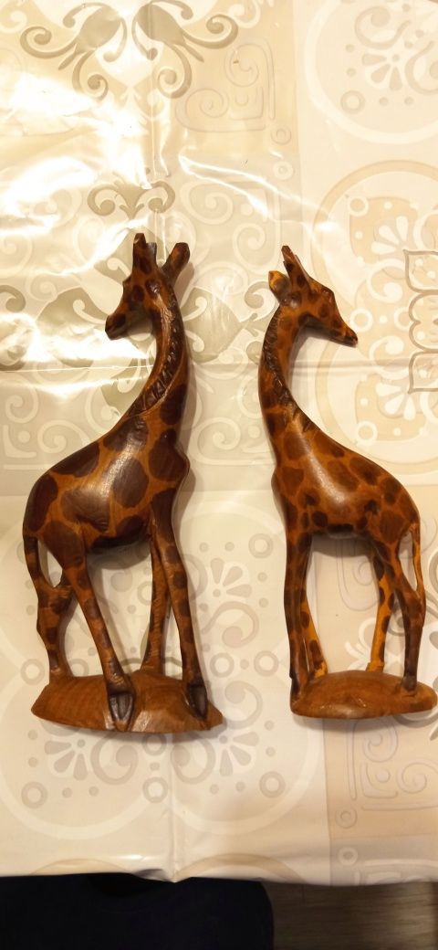 Drewniane figurki - żyrafa