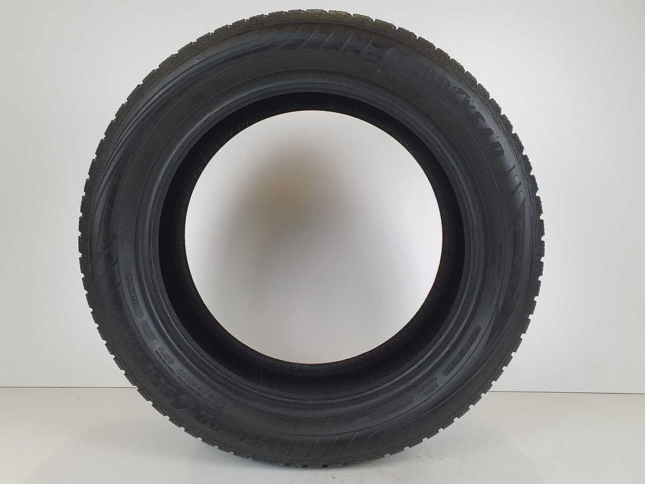 1x Opona całoroczna 205/55/17 GOODYEAR Vector 4Seasons GEN-2 - 7.5mm