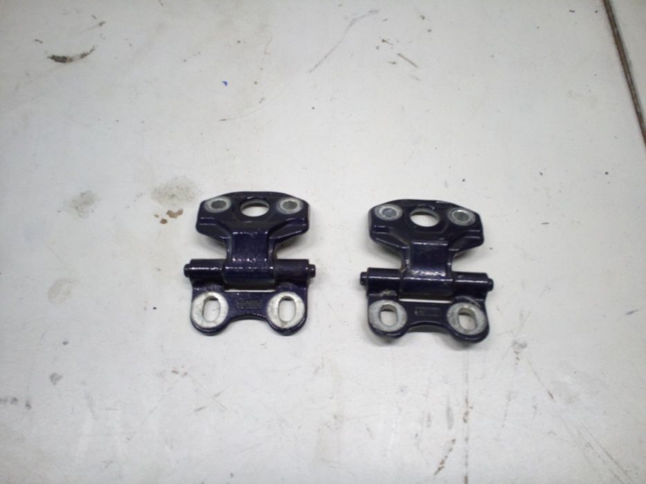 MERCEDES W210 LIFT zawiasy drzwi 99-01rok