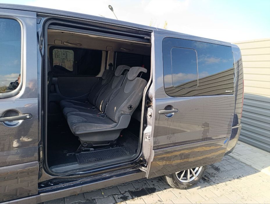 Fiat  scudo long оригинальный пассажир