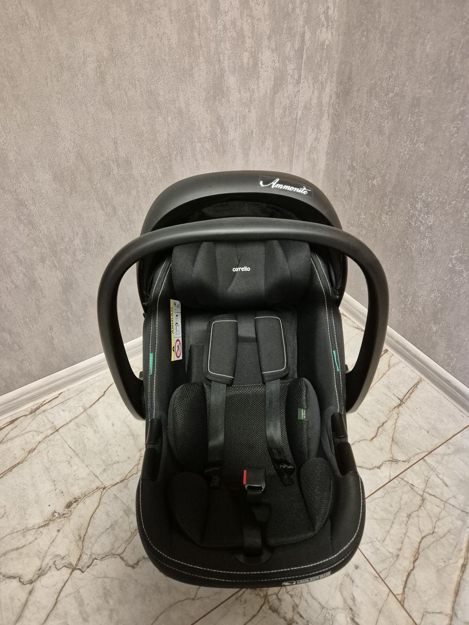 Автокрісло для новонародженого i-Size Carrello Ammonite CRL-8801 Absol