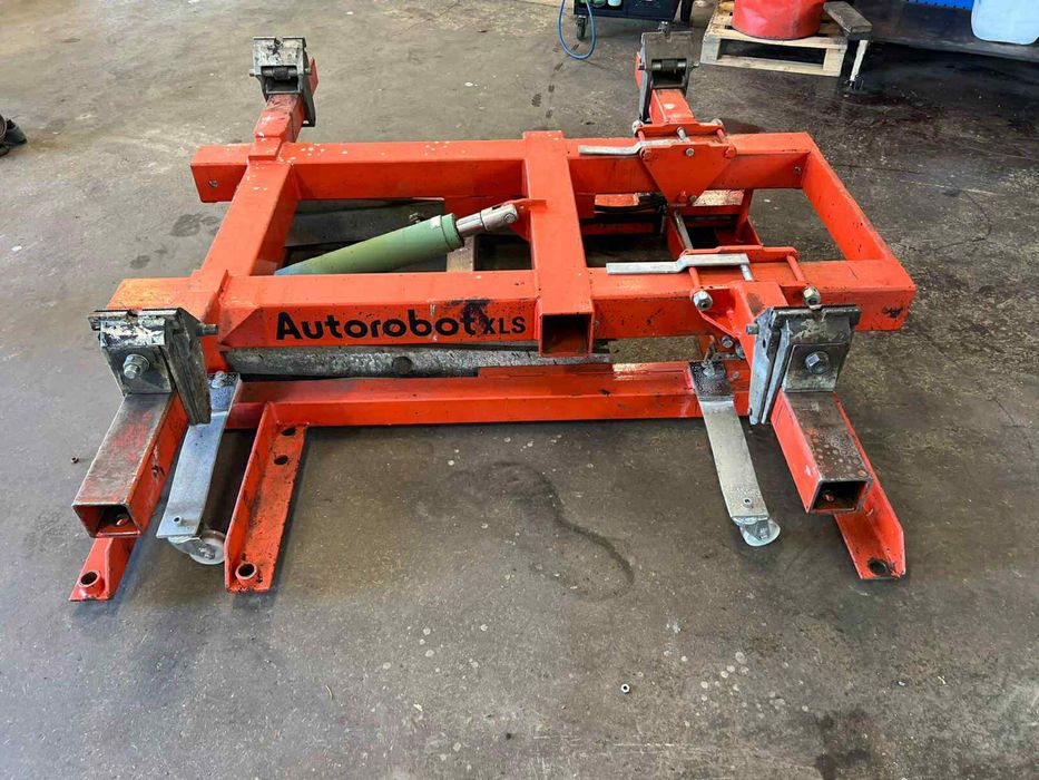 Rama blacharska Autorobot XLS