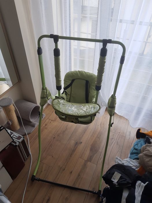 Huśtawka ze stojakiem do domu dla dziecka