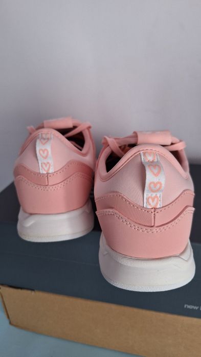 Buty nowe damskie sportowe New Balance rozmiar 38