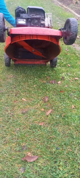 Kosiarka spalinowa  silnik Briggs 4,5 km