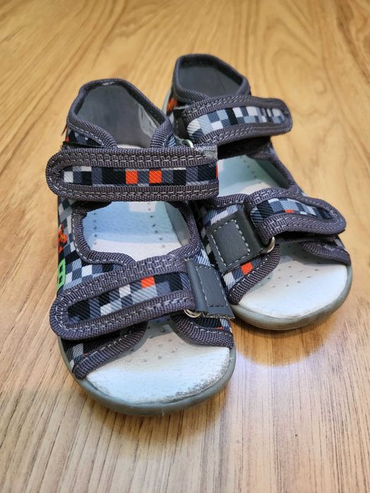 Obuwie dziecięce ARS rozmiar 22