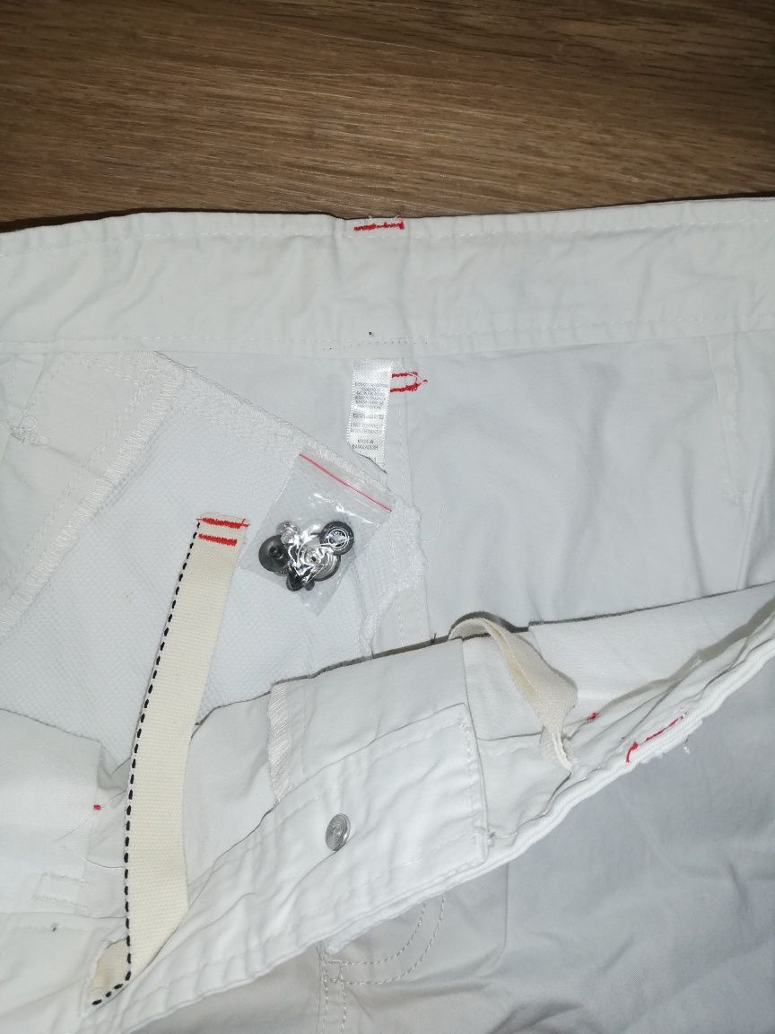 Bermudas com bolsos T-44 - novas