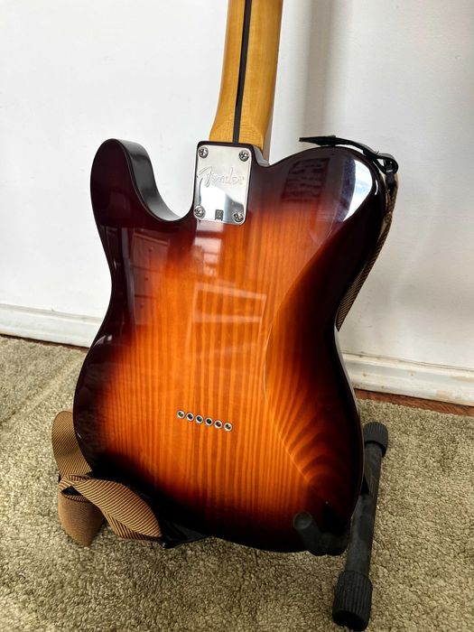 Fender Modern Player Telecaster Plus