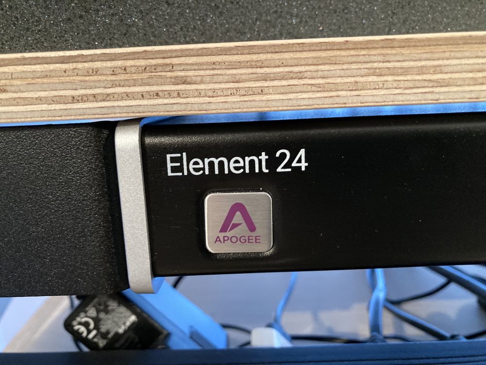 Apogee Element 24