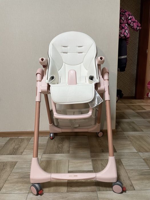 Дитяче крісло на колесиках Peg-Perego Prima Pappa Follow Me