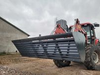 Łyżka przesiewowa ażurowa do kamieni/ ziemniaków/ buraków do ciągnika