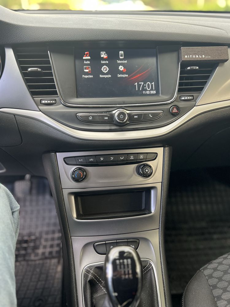 Opel Astra Sports Tourer