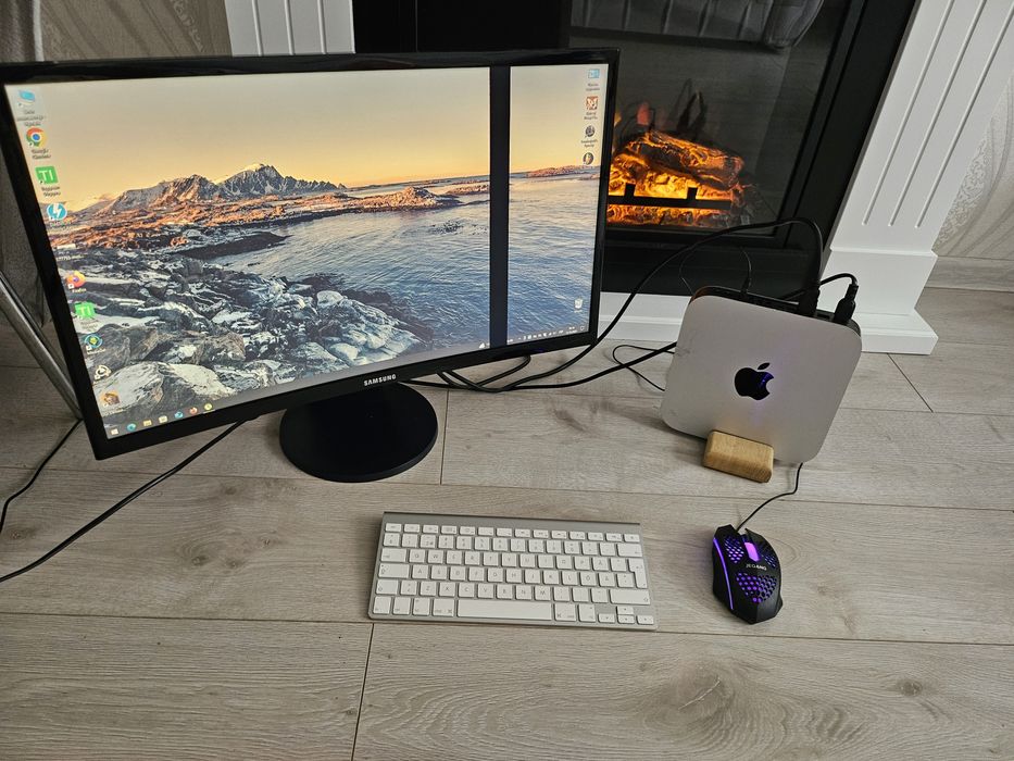 Mac Mini A1347 2015, i5, 8/256 + Apple Kayboard + Монітор 24