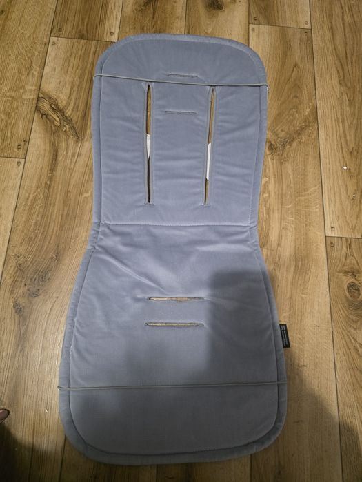 Wkładka do wózka lania