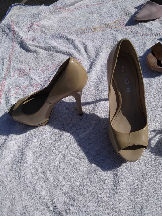 Sapatos em bom estado, 37 ver fotos