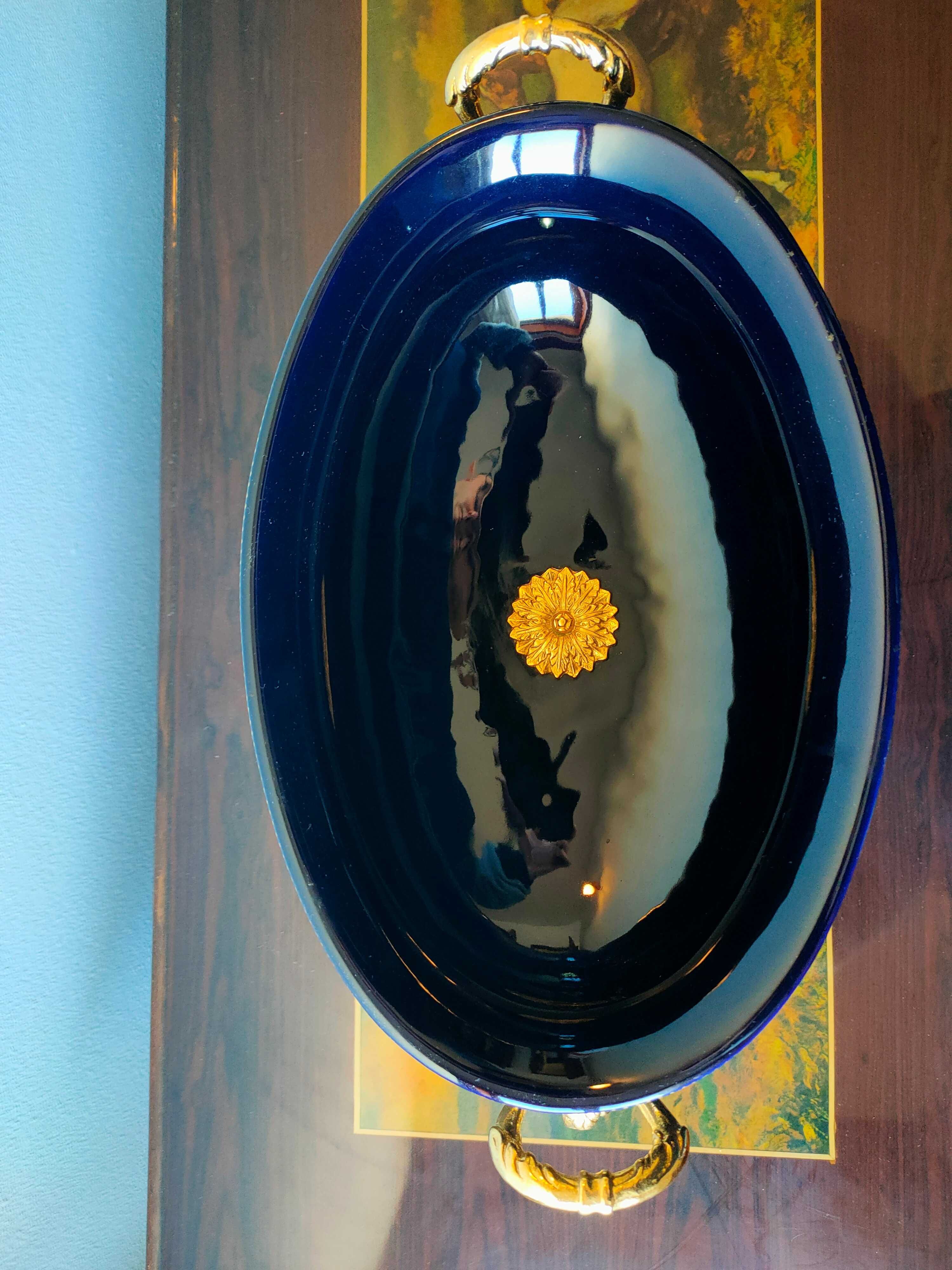 Conjunto Limoges - porcelana Masoni, pintado à mão (Azul Marinho).