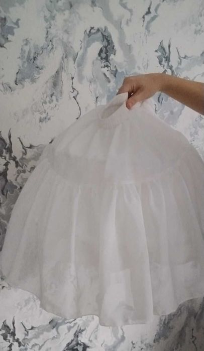 короткий під'юбник 2 кільця