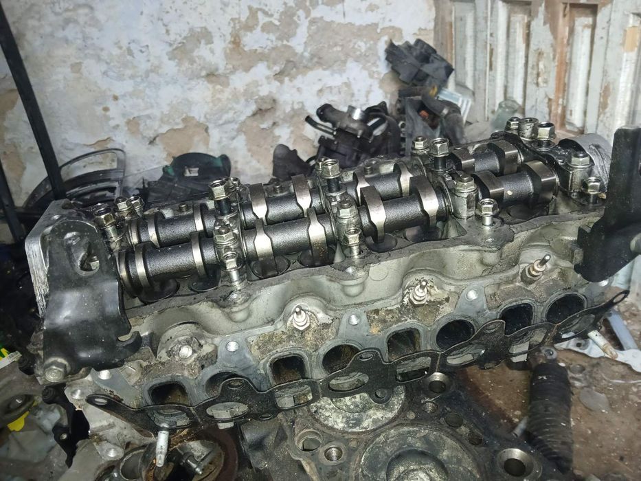 ГБЦ 1.7 головка блока Опель зефірп  денсо Opel zafira