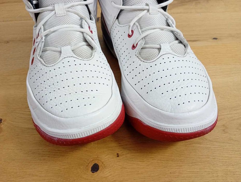 Buty NIKE AIR Jordan MAX AURA 5, do koszykówki 42,5