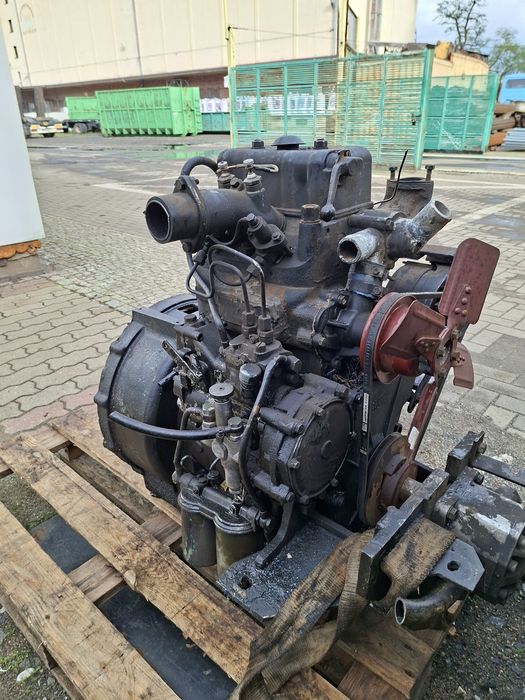 Silnik c330 ursus