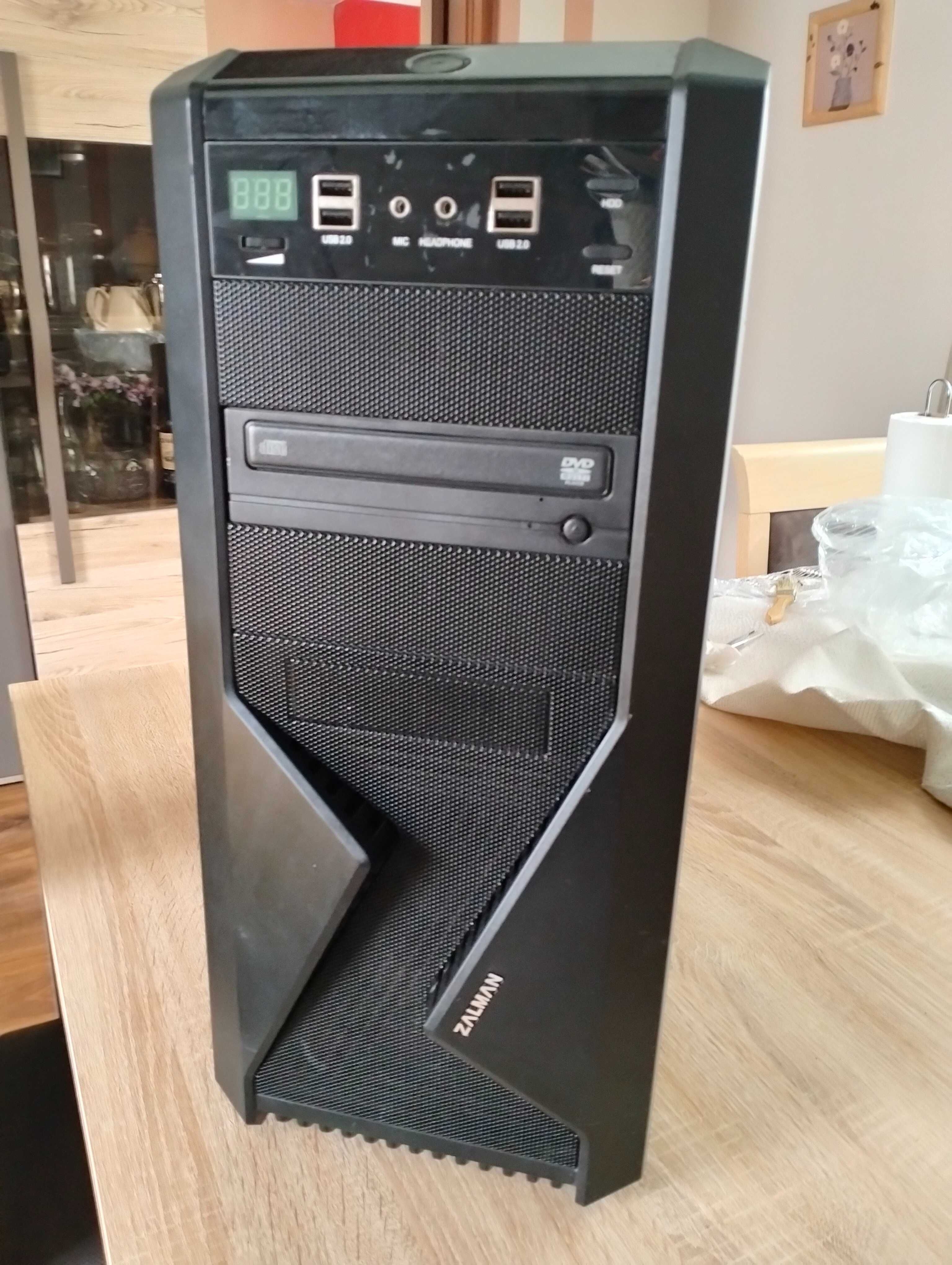 Komputer i5-2500K, GTX 660, 3x4GB 1600MHz DDR3