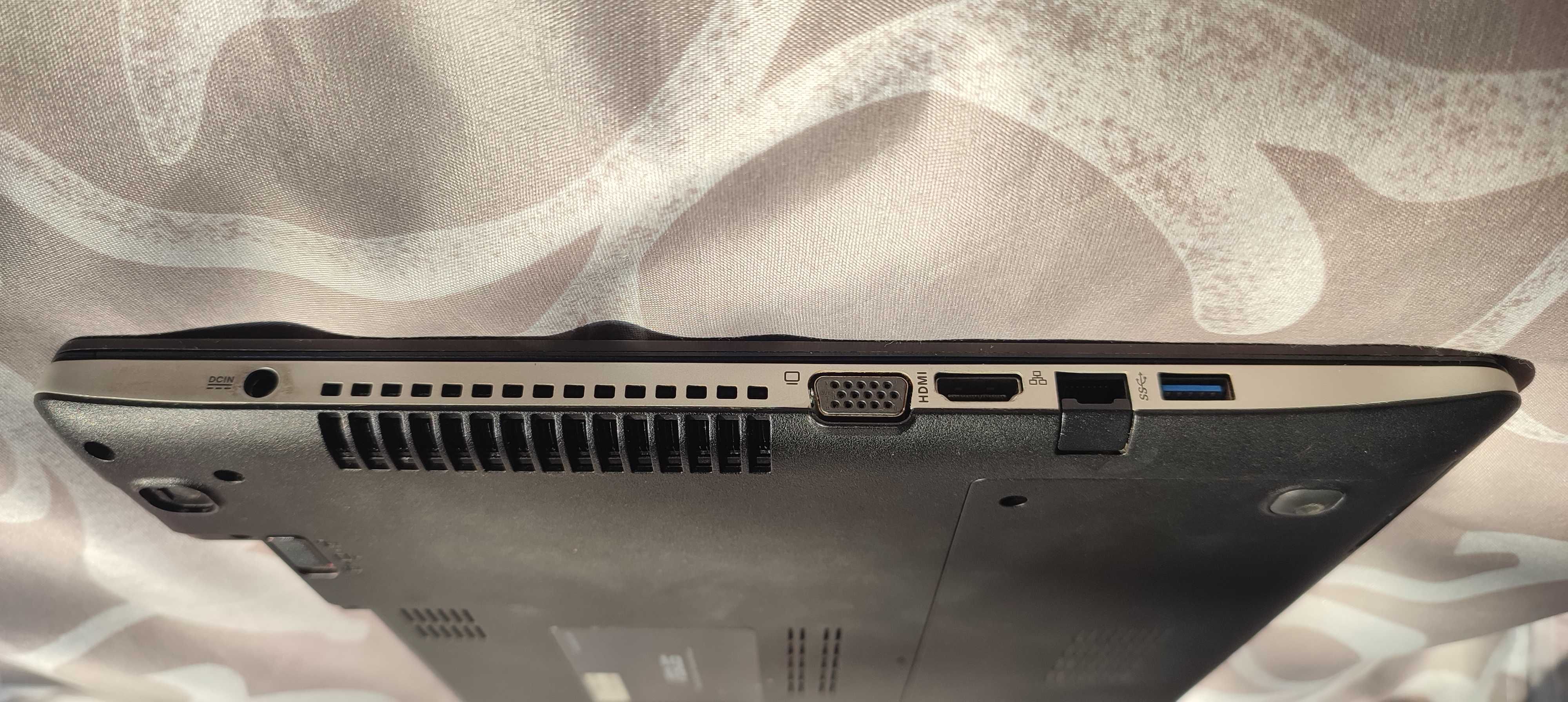 Ігровий ноутбук Asus K56CM в доброму стані