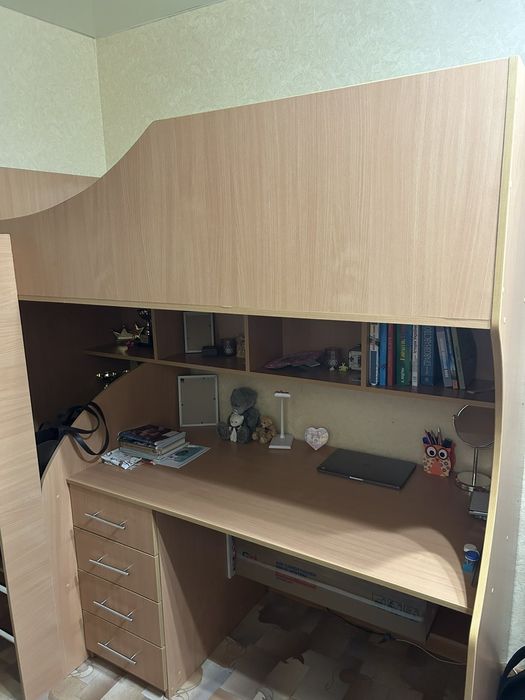 Ліжко з матрацом