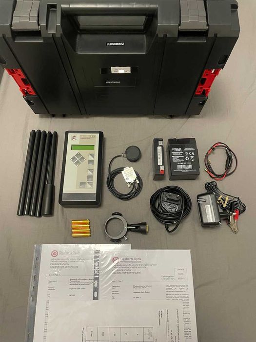 Precyzyjny Luksomierz Gigahertz Optik z akcesoriami i wzorcowaniem