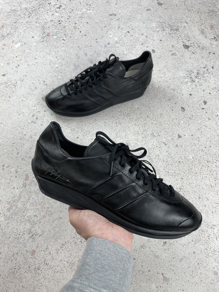 Adidas y-3 yohji yamamoto country triple black кросовки оригінал