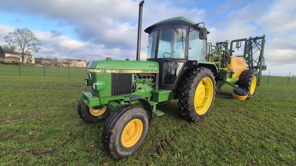 John deere 1640 63km 2250