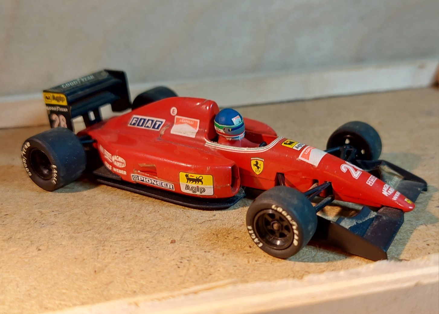 Ferrari F 92 Capelli | Onyx 1/43 Miniatura