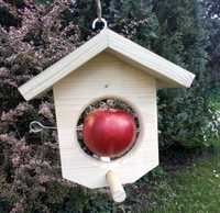 Karmnik dla ptaków na owoce