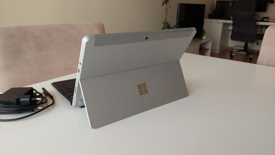 Surface Go 2 8Gb/128 c/teclado