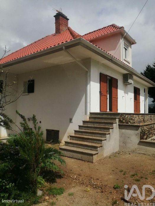 Casa / Villa T4 em Madalena e Samaiões de 250,00 m2